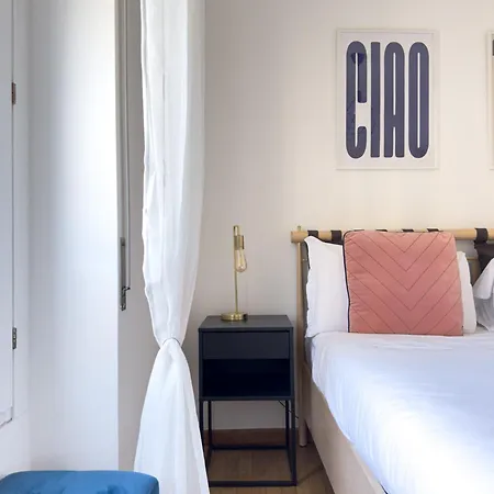 The Boutique - Steps Away From The Duomo Area Apartment